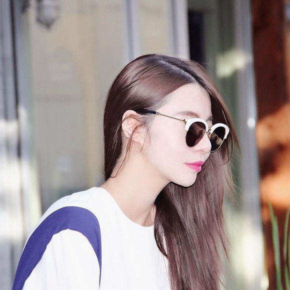 Brand new Front Heart- free sunglasses - Picture 7 of 8